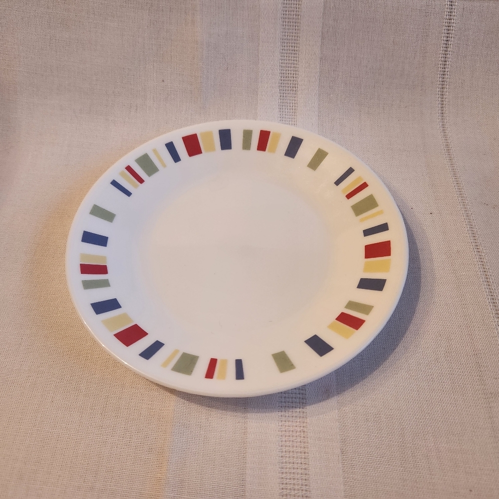 Discontinued Corelle Memphis Color Blocks Bread / Dessert Plate